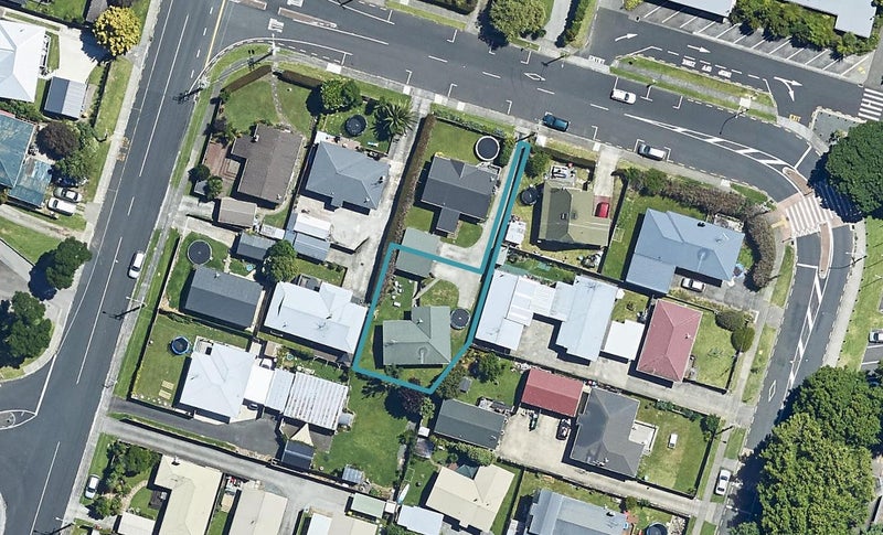 8B Charles Street, Bellevue, Tauranga - Carousel 1