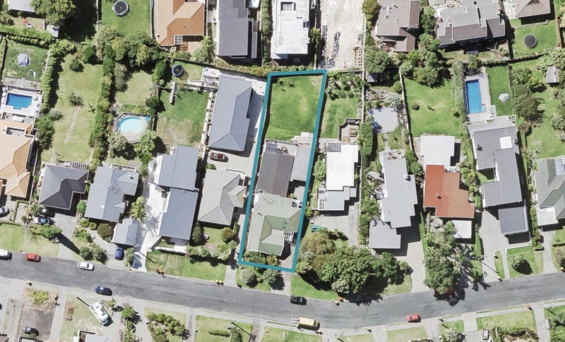 2/34 Braemar Road, Rothesay Bay, Auckland - Carousel 1