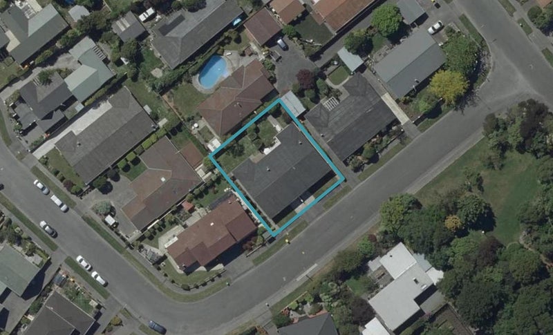 1/6 Molesworth Place, Somerfield, Christchurch - Carousel 1