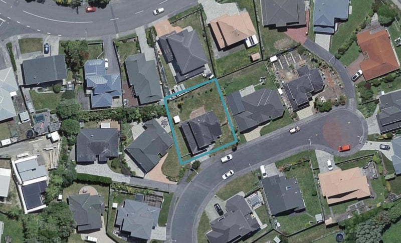 33 Ring Lane, Paparangi, Wellington - Carousel 1