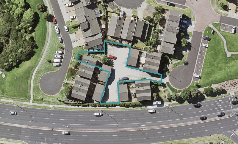 68 Tiger Drive, Golflands, Auckland - Carousel 1