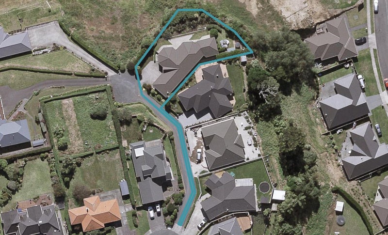 11D Lemont Place, Westown, New Plymouth - Carousel 1