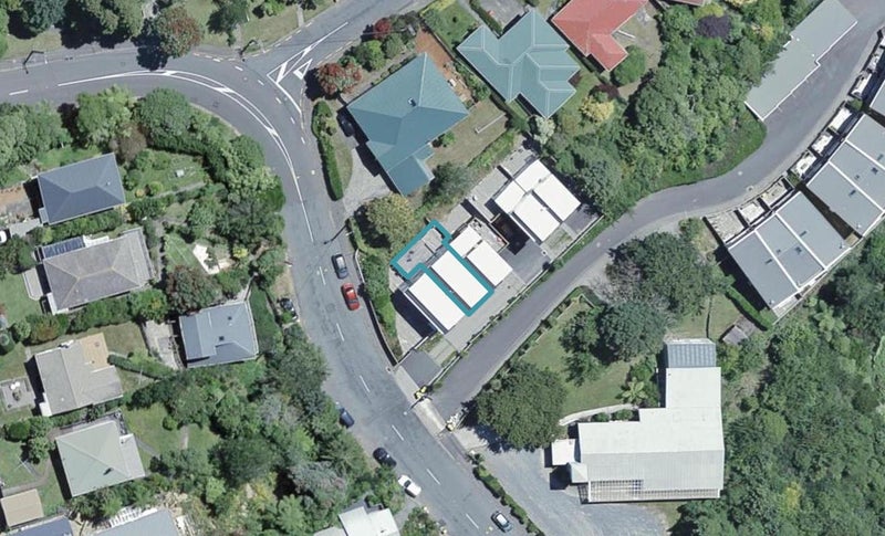 2/38 Makara Road, Karori, Wellington - Carousel 1