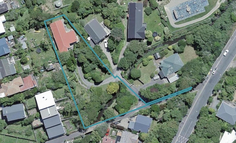 44 South Karori Road, Karori, Wellington - Carousel 1