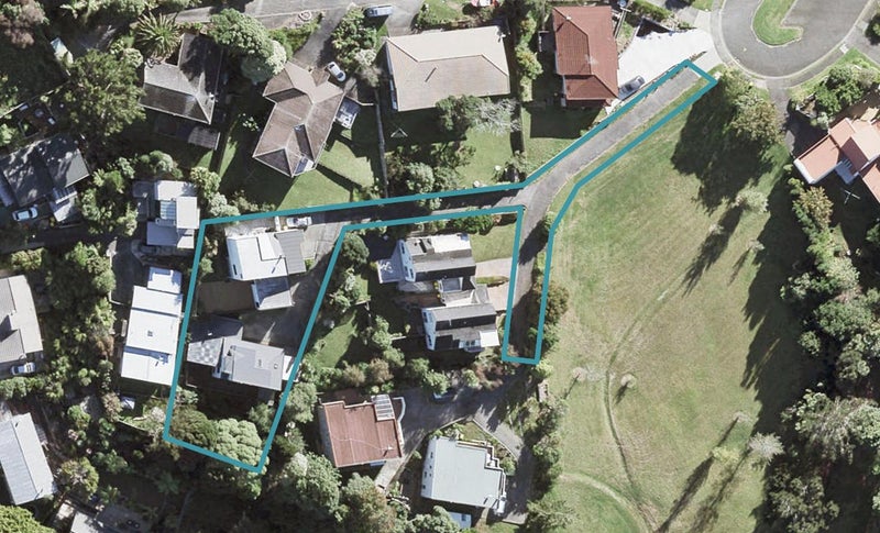 1/19 Cairnbrae Court, Northcross, Auckland - Carousel 1