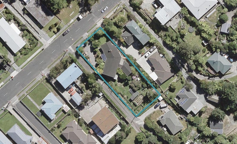 22 Norana Road, Maoribank, Upper Hutt - Carousel 1