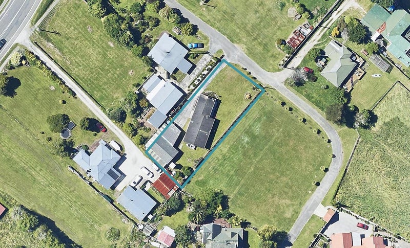 8 Te Wirihana Road, Mourea, Rotorua - Carousel 1