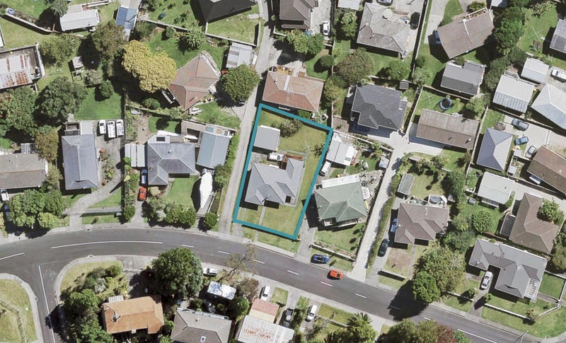 7 Brunner Road, Glen Eden, Auckland - Carousel 1