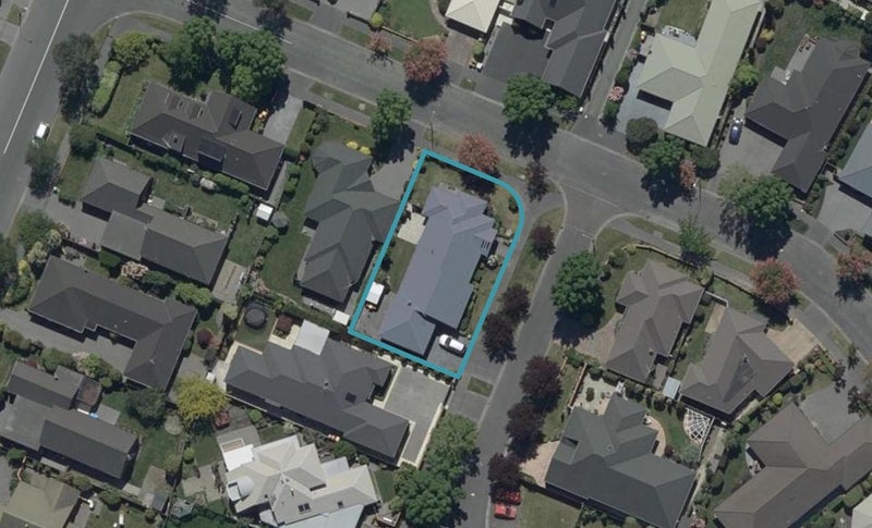 2 Thoresby Mews, AVONHEAD, CHRISTCHURCH - Carousel 1