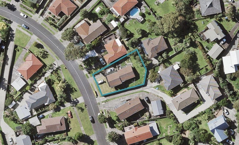 45 Lewisham Street, Highland Park, Auckland - Carousel 1