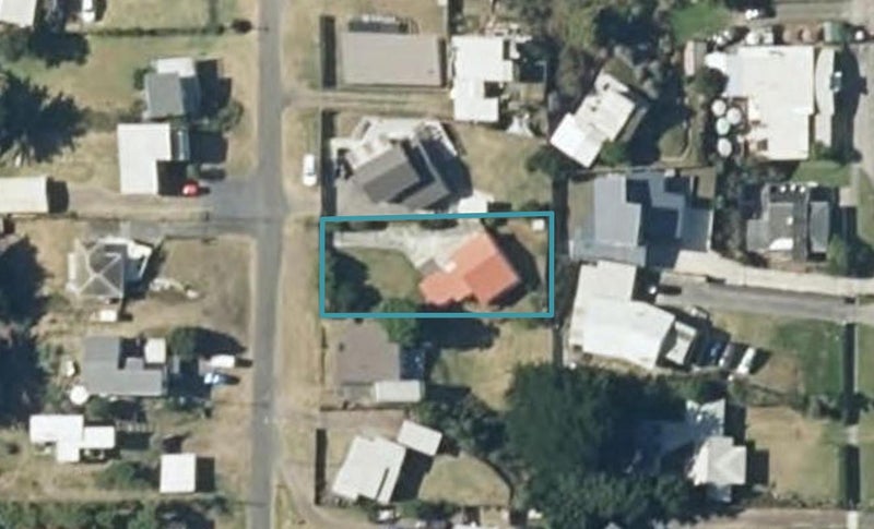 15 Nelson Street, Foxton Beach, Foxton - Carousel 1