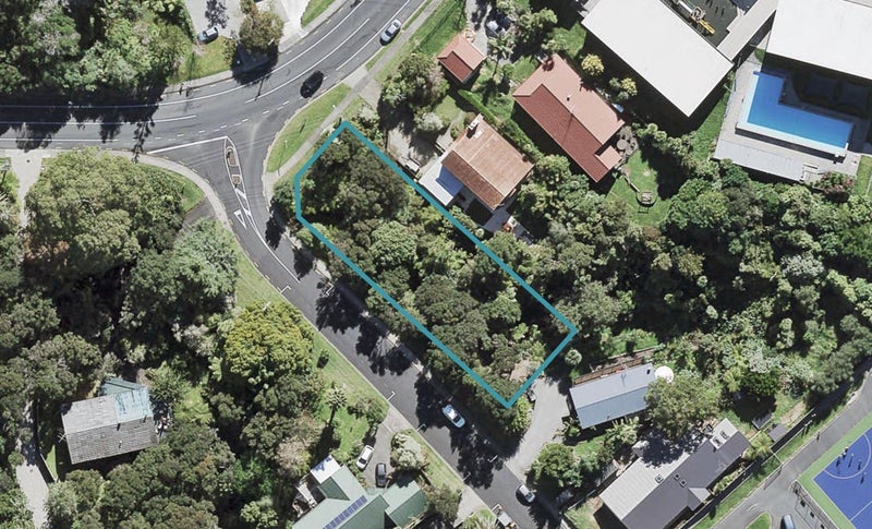 2 Sunnyview Road, Greenhithe, Auckland - Carousel 1