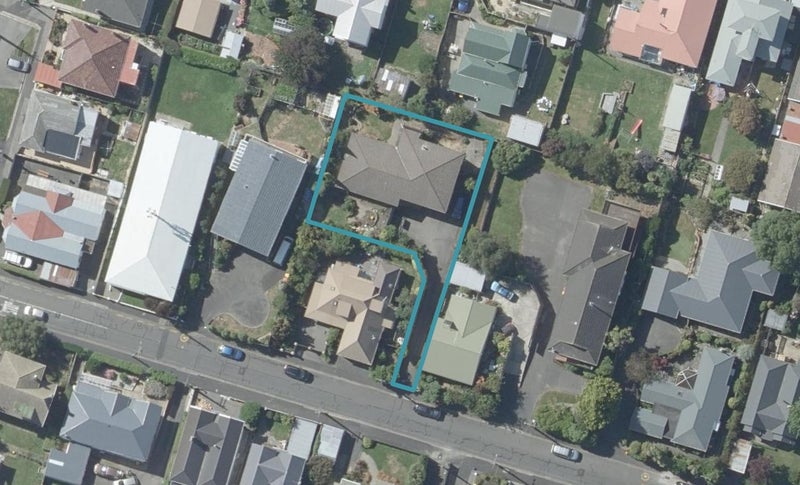 11 Argyle Street, Mornington, Dunedin - Carousel 1