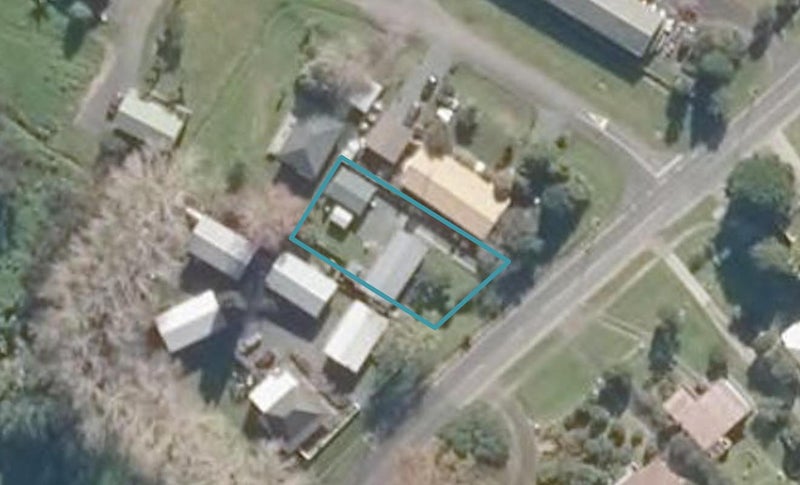 11 Neumann Street, Kawakawa, Kawakawa - Carousel 1
