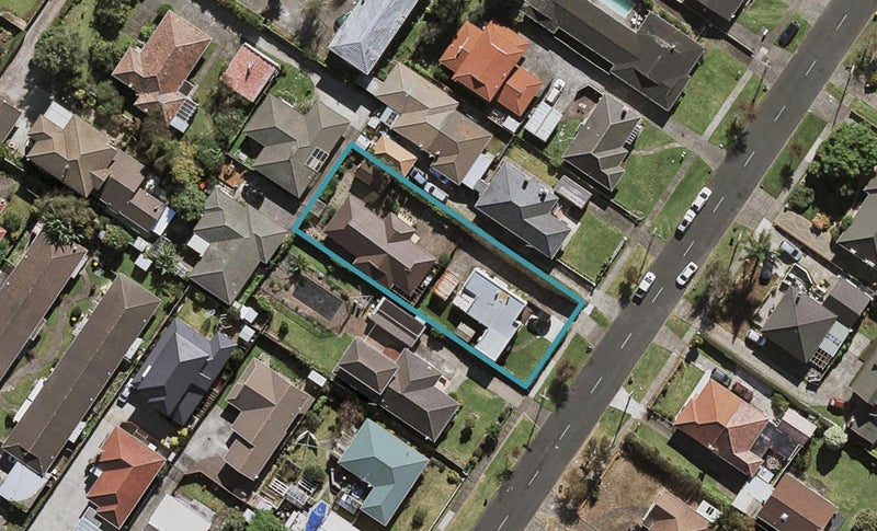2/40 Central Avenue, Papatoetoe, Auckland - Carousel 1