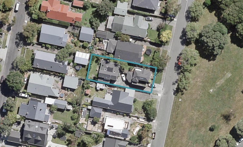 1/6 Miro Street, Woburn, Lower Hutt - Carousel 1