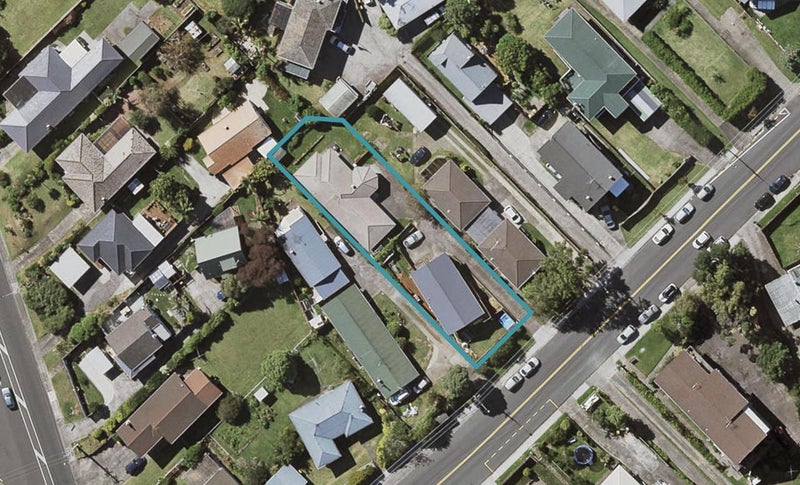1/216 Sunnynook Road, Tōtara Vale, Auckland - Carousel 1