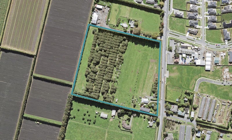 1186 Coatesville-Riverhead Highway, Kumeu - Carousel 1