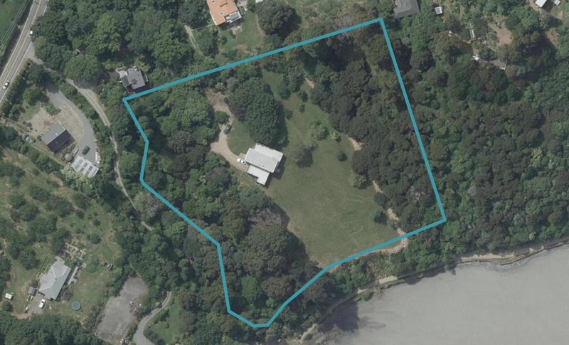 11 Church Lane, Allandale, Governors Bay - Carousel 1