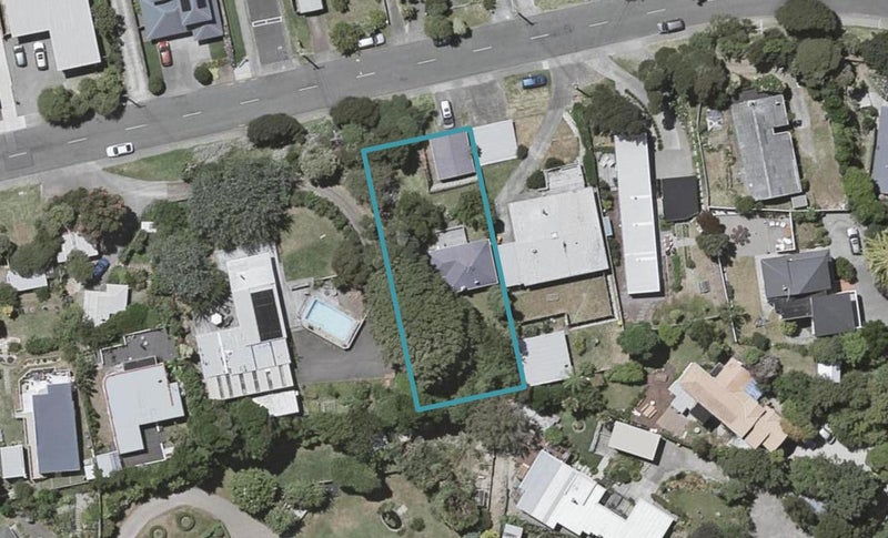 52 Tiromoana Road, Raumati South, Paraparaumu - Carousel 1