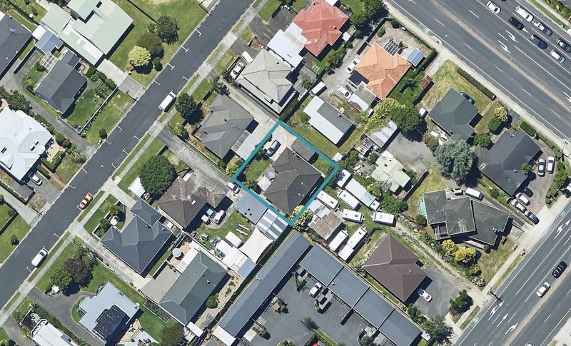 6B Bernard Street, Tauranga South, Tauranga - Carousel 1