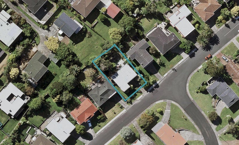 60 Meadowvale Avenue, Forrest Hill, Auckland - Carousel 1