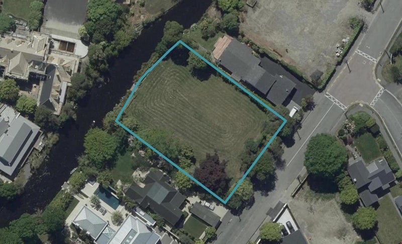 11 Wairarapa Terrace, Merivale, Christchurch - Carousel 1