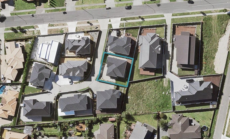 39A Point View Drive, East Tamaki Heights, Auckland - Carousel 1
