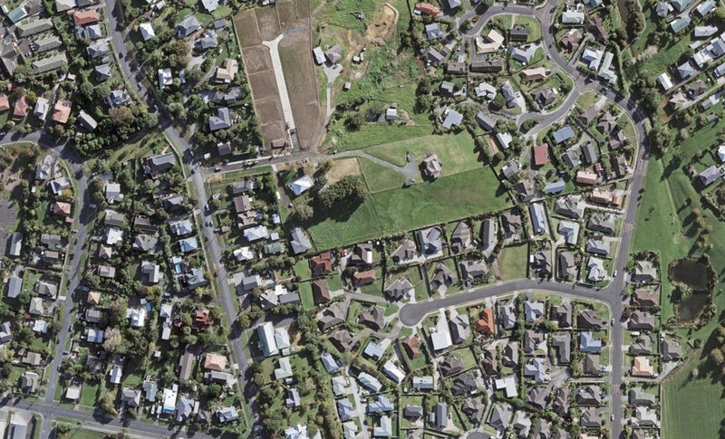 4C Forlong Rise, Helensville, Helensville - Carousel 1