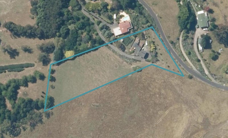 75 Ballantyne Road, Poraiti, Napier - Carousel 1