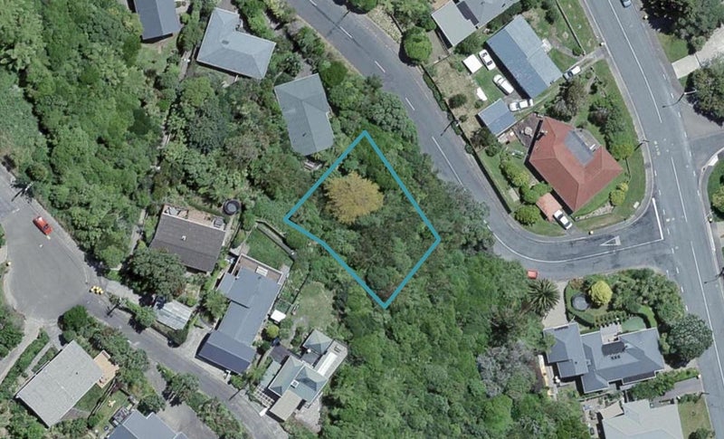 7 Wrights Hill Road, Karori, Wellington - Carousel 1