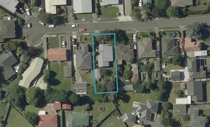 8 Antrim Place, Hokowhitu, Palmerston North - Carousel 1