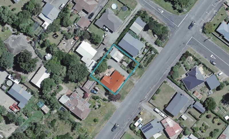 12 Moore Street, Featherston, Featherston - Carousel 1