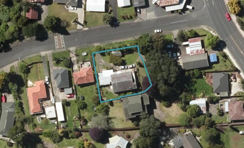 1B Bedlington Street, Whau Valley, Whangarei - Carousel 1