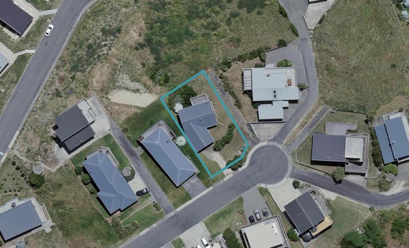 47 Balfour Crescent, Castlepoint - Carousel 1