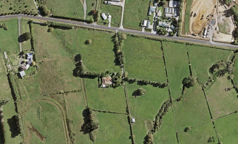 23 Kaapehu Street, Karaka, Papakura - Carousel 1