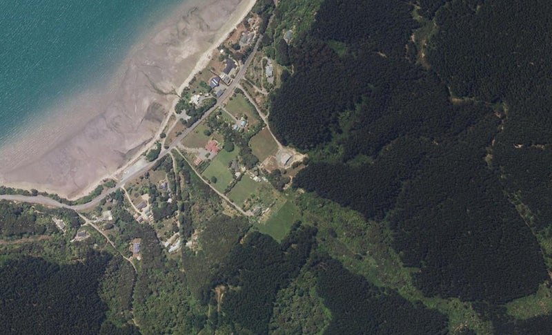 752 Kenepuru Road, MAHAU SOUND - Carousel 1