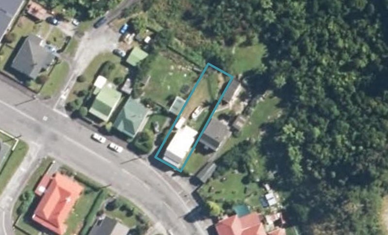 175 Bright Street, Cobden, Greymouth - Carousel 1
