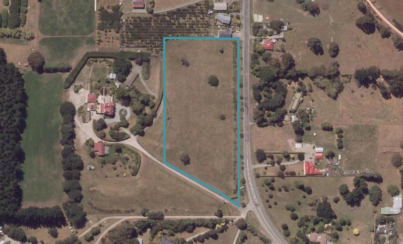 64 Weston Road, Waiareka Junction, Oamaru - Carousel 1