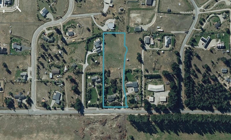 173/165 Cemetery Road, LAKE HAWEA - Carousel 1