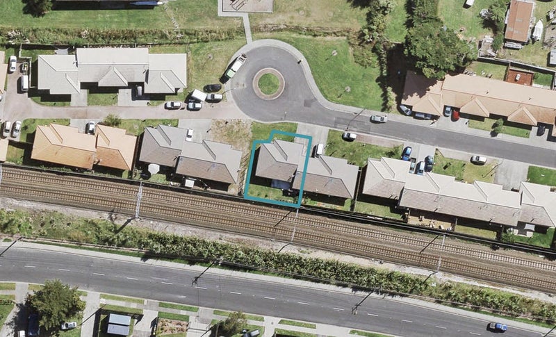 34 Carlas Way, Ranui, Auckland - Carousel 1
