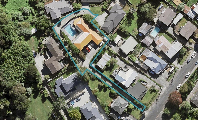11 Glendhu Road, Bayview, Auckland - Carousel 1