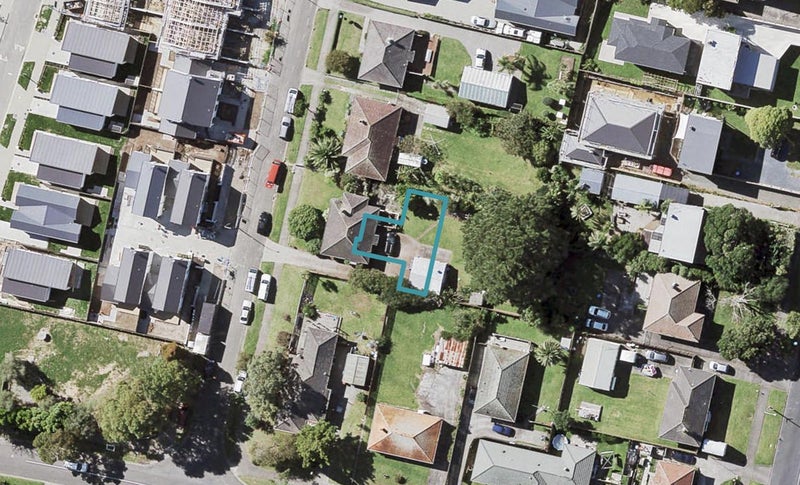 3/48 Torrington Crescent, Glen Innes, Auckland - Carousel 1