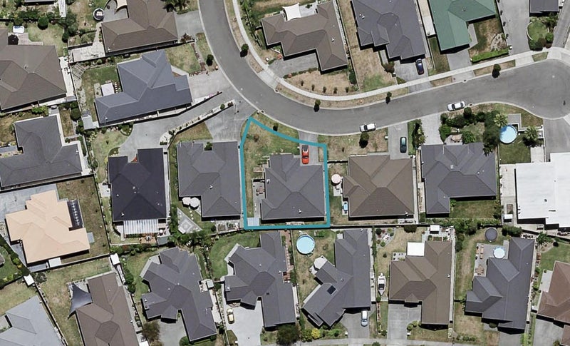 12 Palliser Place, Poraiti, Napier - Carousel 1