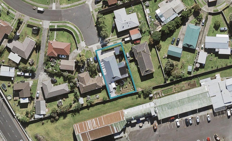 35 Ashmore Place, Favona, Auckland - Carousel 1