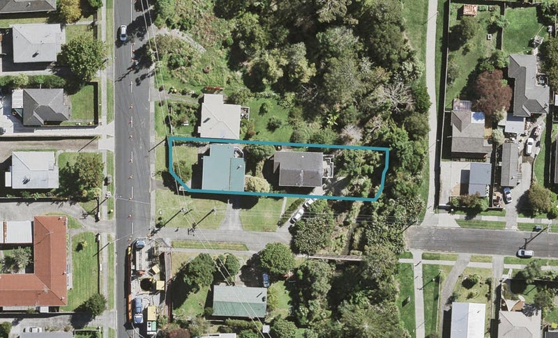 76A Glendale Road, Glen Eden, Auckland - Carousel 1