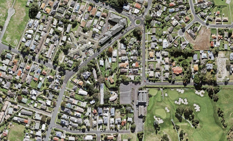 56 Astley Avenue, New Lynn, Auckland - Carousel 1
