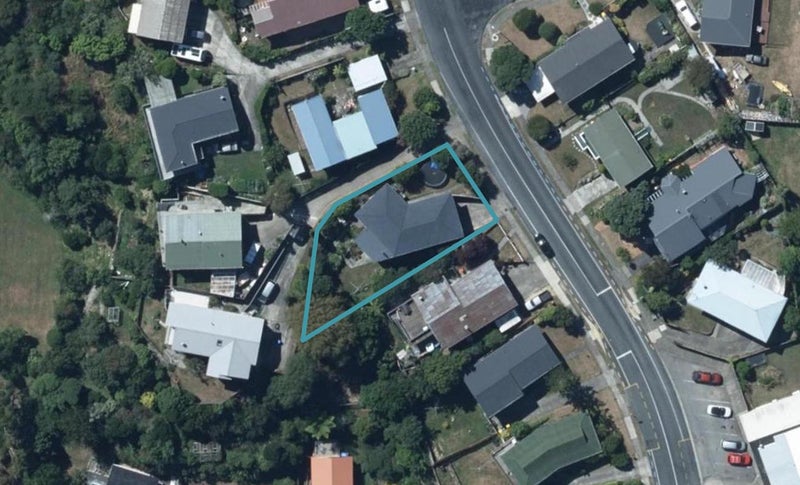 16 Tweed Road, Papakowhai, Porirua - Carousel 1
