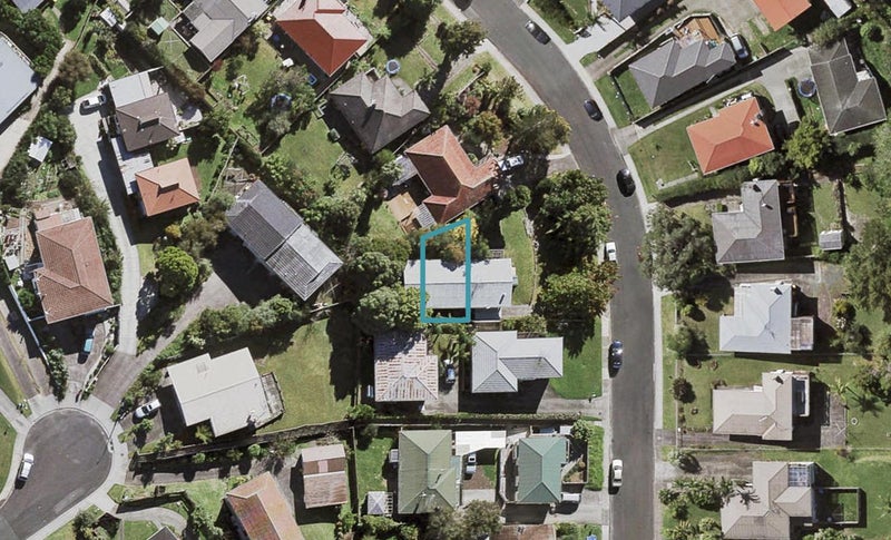 44D Bruce Road, Glenfield, Auckland - Carousel 1