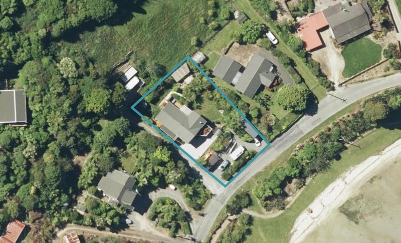 335 Anakiwa Road, Picton - Carousel 1